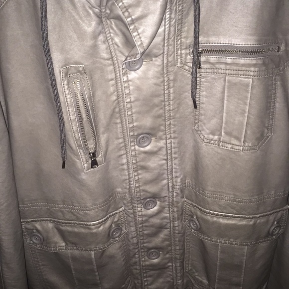 Button leather jacket with hoody - Picture 4 of 7